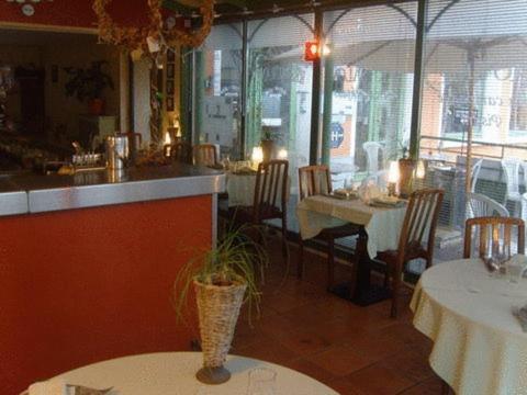 Auberge De La Vallee Francheville  Екстер'єр фото